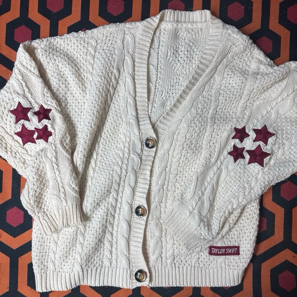 Authentic Taylor Swift Red TV Cardigan XL/2XL XXL